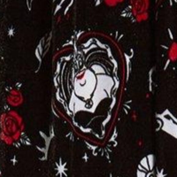 ❤️NWT VINTAGE TORRID DISNEY VILLAINS POCKETS SKATER DRESS - STRETCH VELVET - Picture 5 of 16
